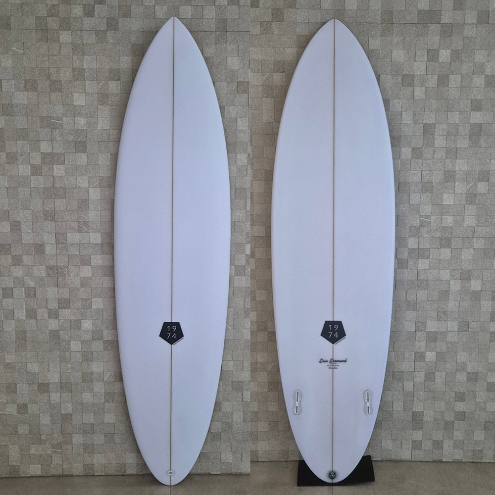 Twin Fin Mid Length Surfboard – 1974 Surfboards Twin Fin Mid Length Surfboard – 1974 Surfboards