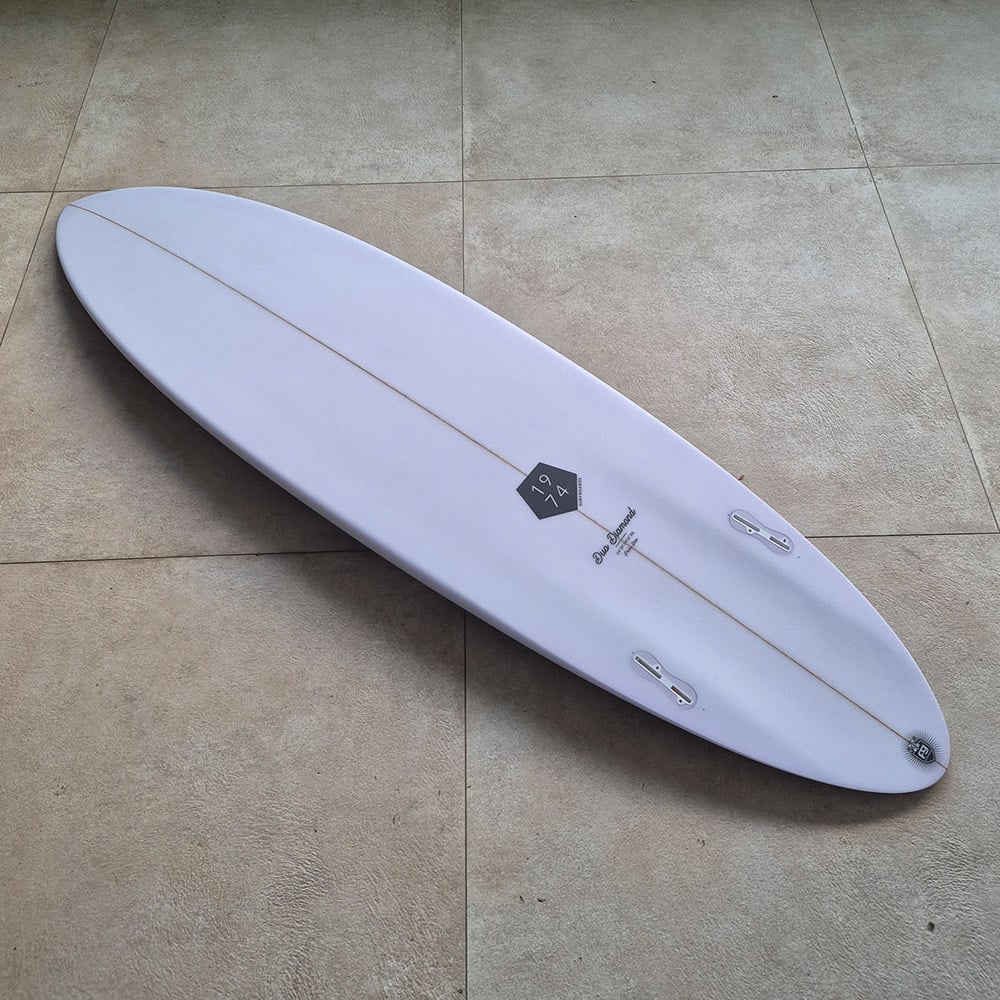 Twin Fin Mid Length Surfboard – 1974 Surfboards